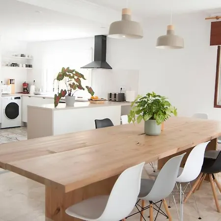 Сasa de vacaciones Casa Amplia, Confortable, Céntrica By Prishomes *