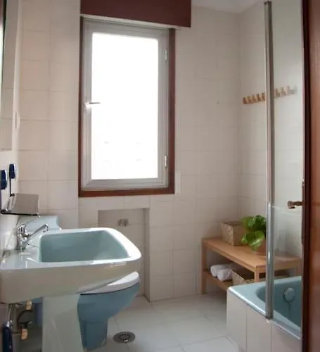 Dom wakacyjny Casa Amplia, Confortable, Centrica By Prishomes Vigo