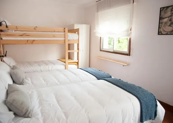 Dom wakacyjny Casa Amplia, Confortable, Centrica By Prishomes Vigo